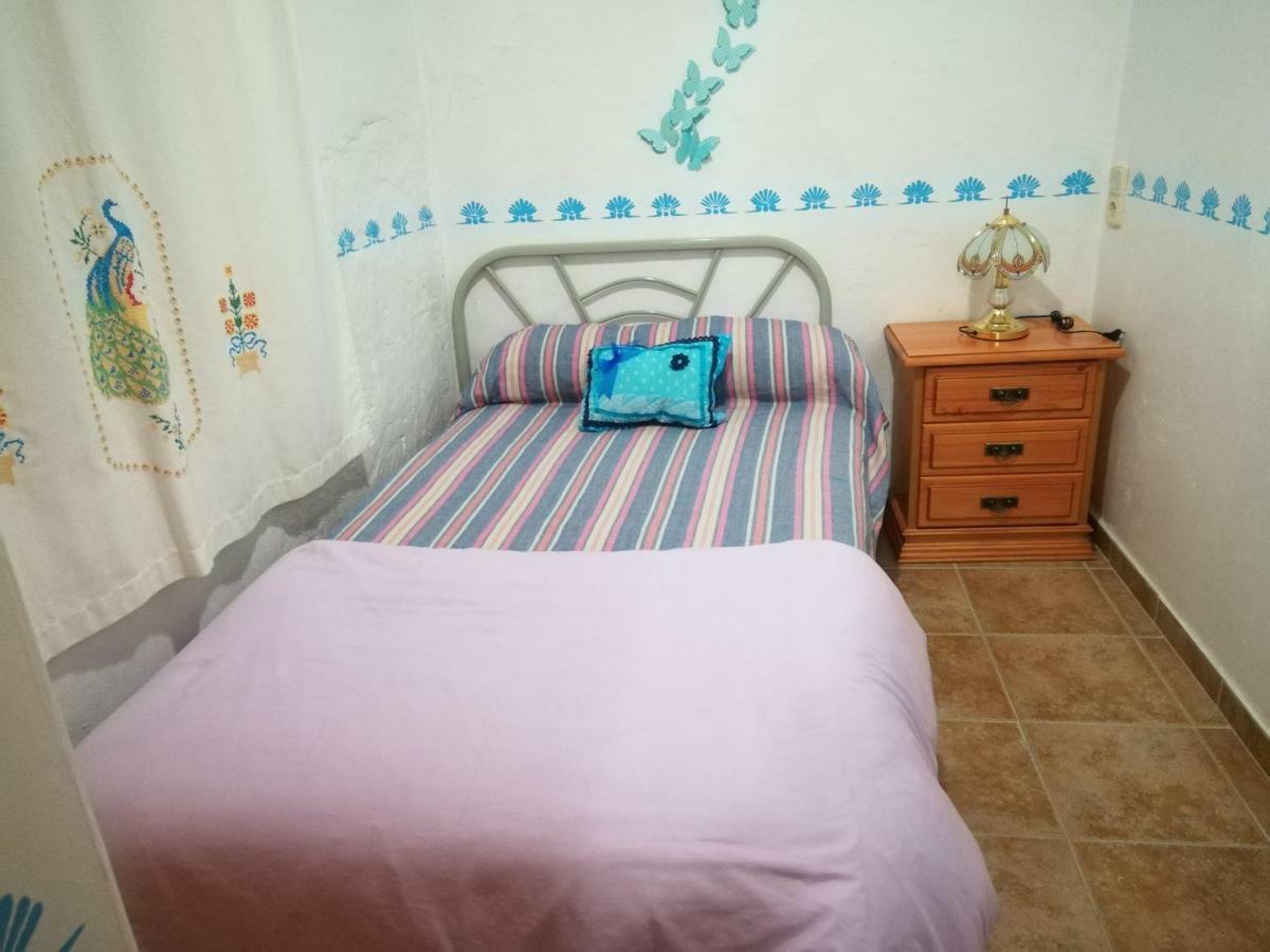 Los Angeles Del Romero Guest House Gátova Eksteriør bilde